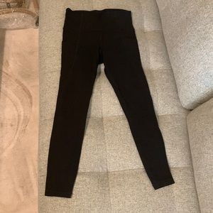 Athleta Salutation 7/8 Leggings